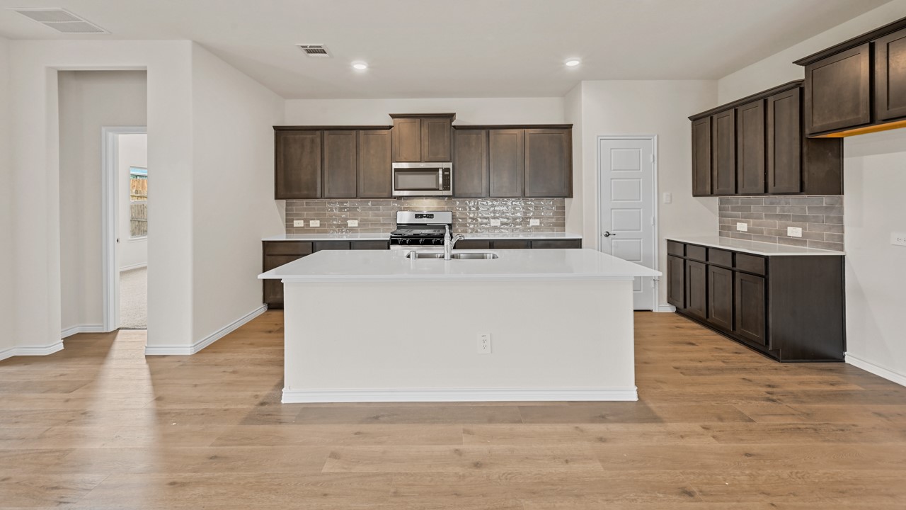 8422 Rockhopper Lane Garland TX 75043