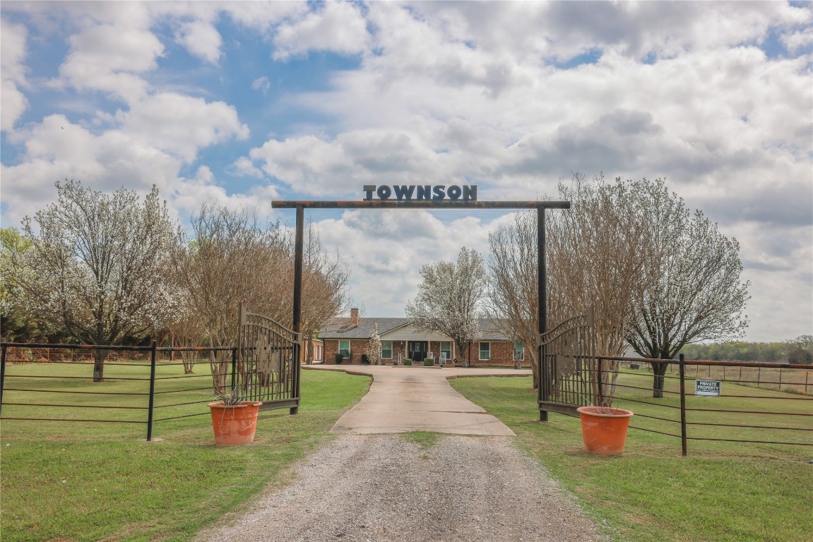 4348 Vz County Road 2112 Wills Point TX 75169