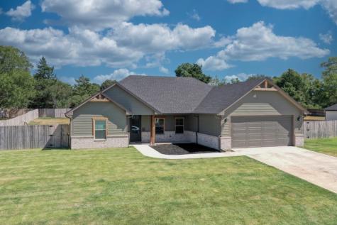 19332 Cedarpark Place Lindale TX 75771