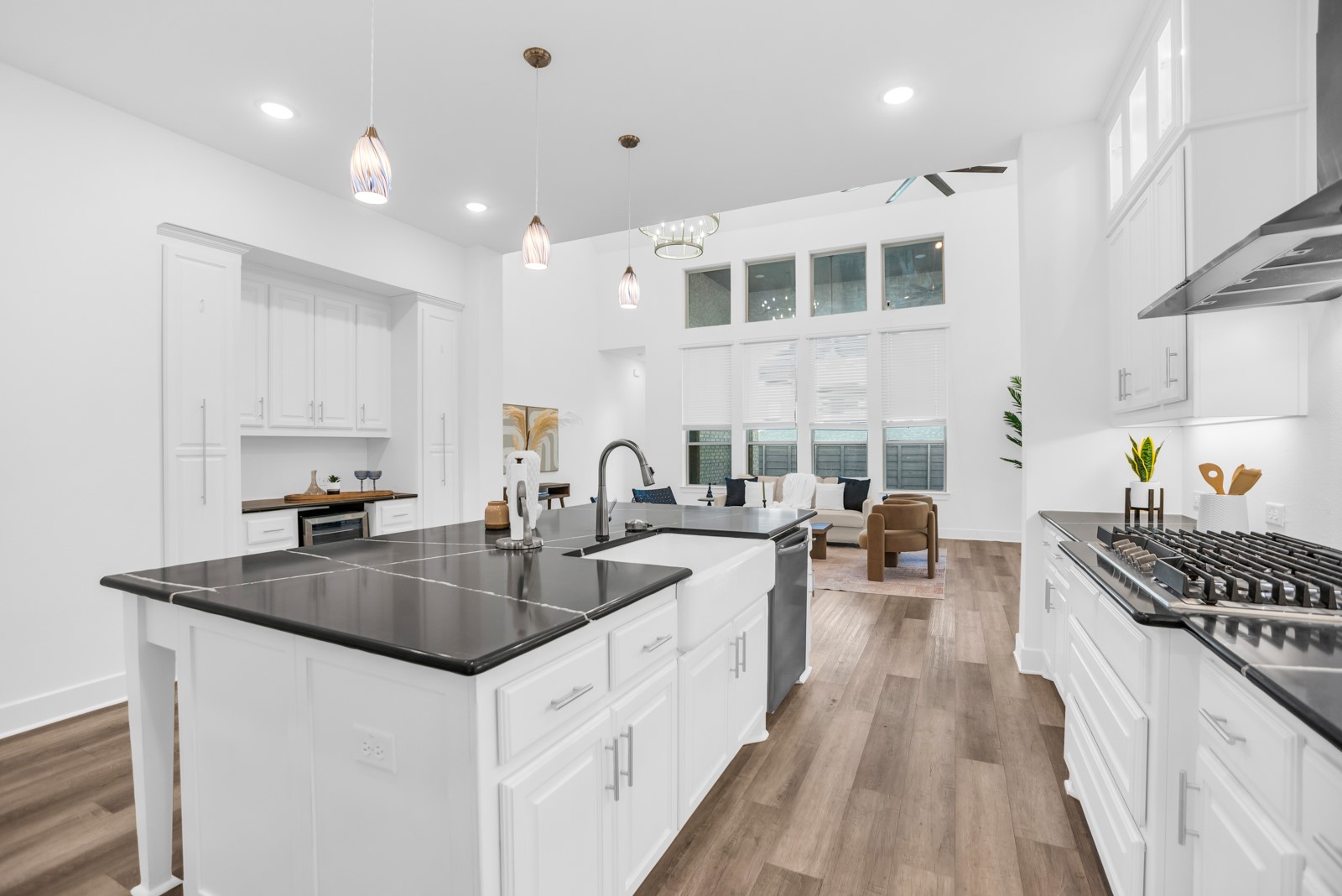 5100 Hedgerow Drive Little Elm TX 76227