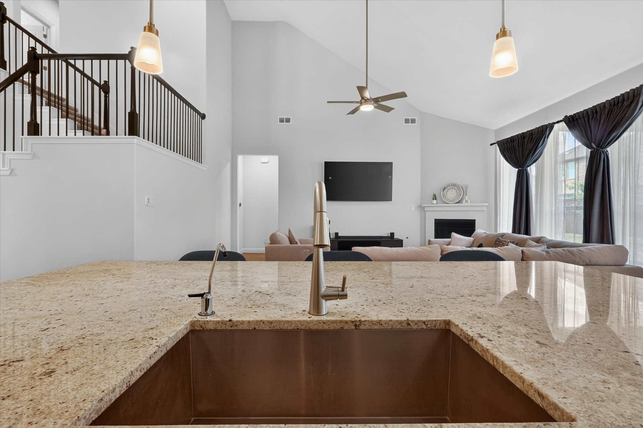912 Brenda Drive Mansfield TX 76063