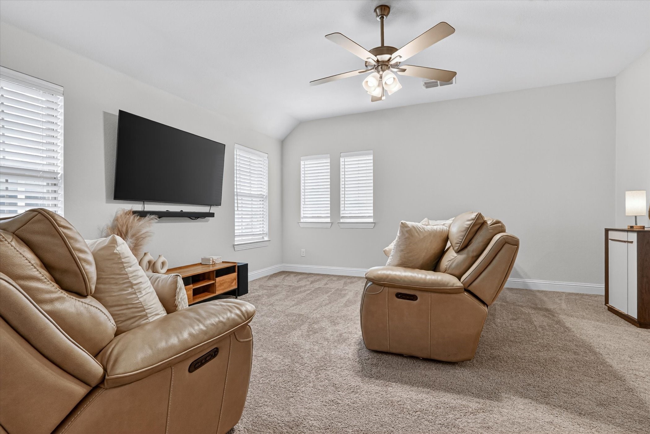912 Brenda Drive Mansfield TX 76063