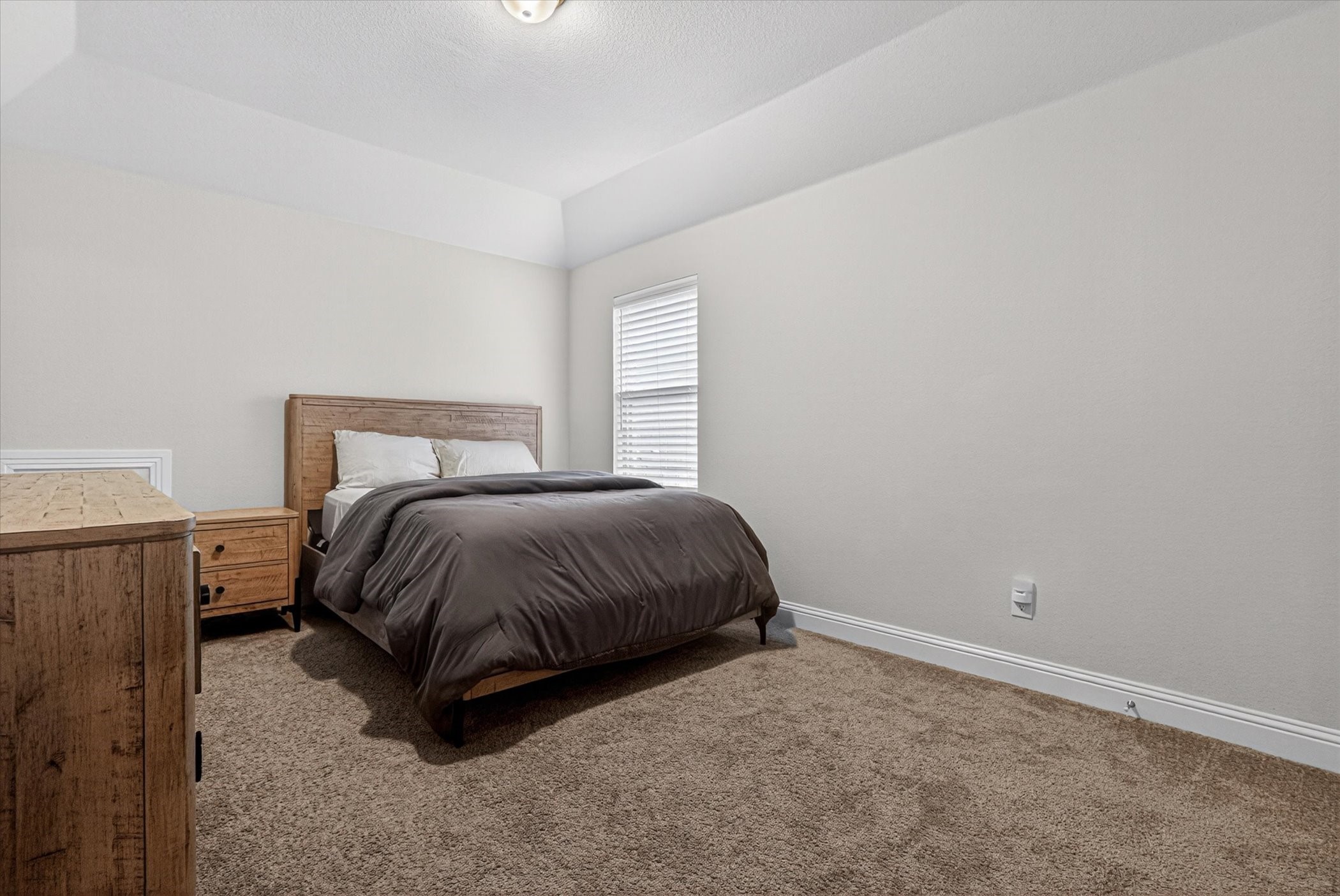 912 Brenda Drive Mansfield TX 76063