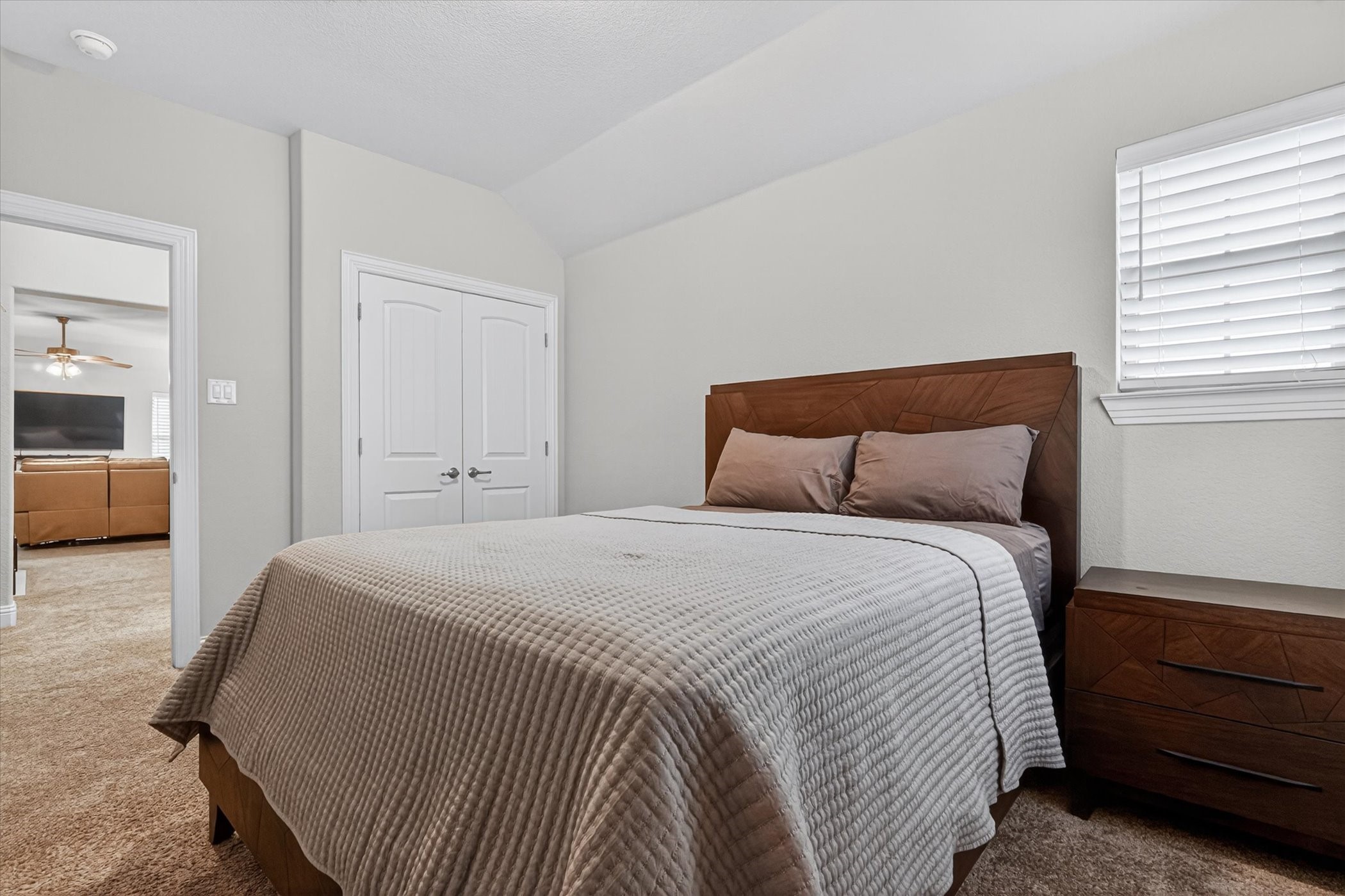 912 Brenda Drive Mansfield TX 76063
