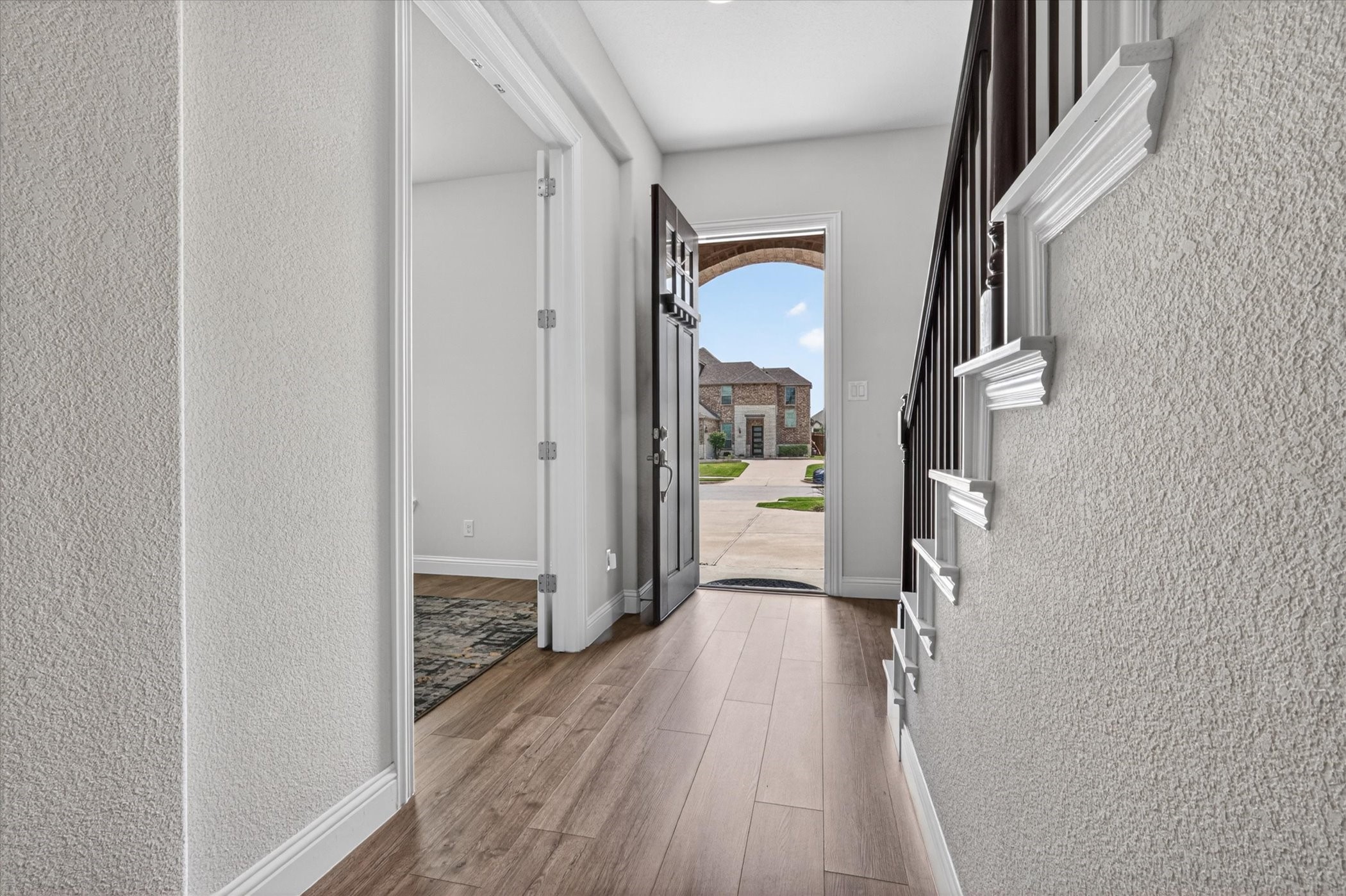 912 Brenda Drive Mansfield TX 76063