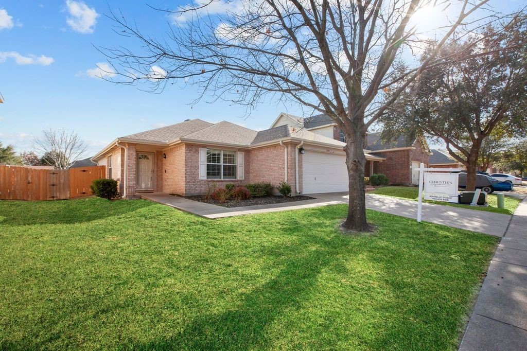 2036 Moonlight Trail Heartland TX 75126