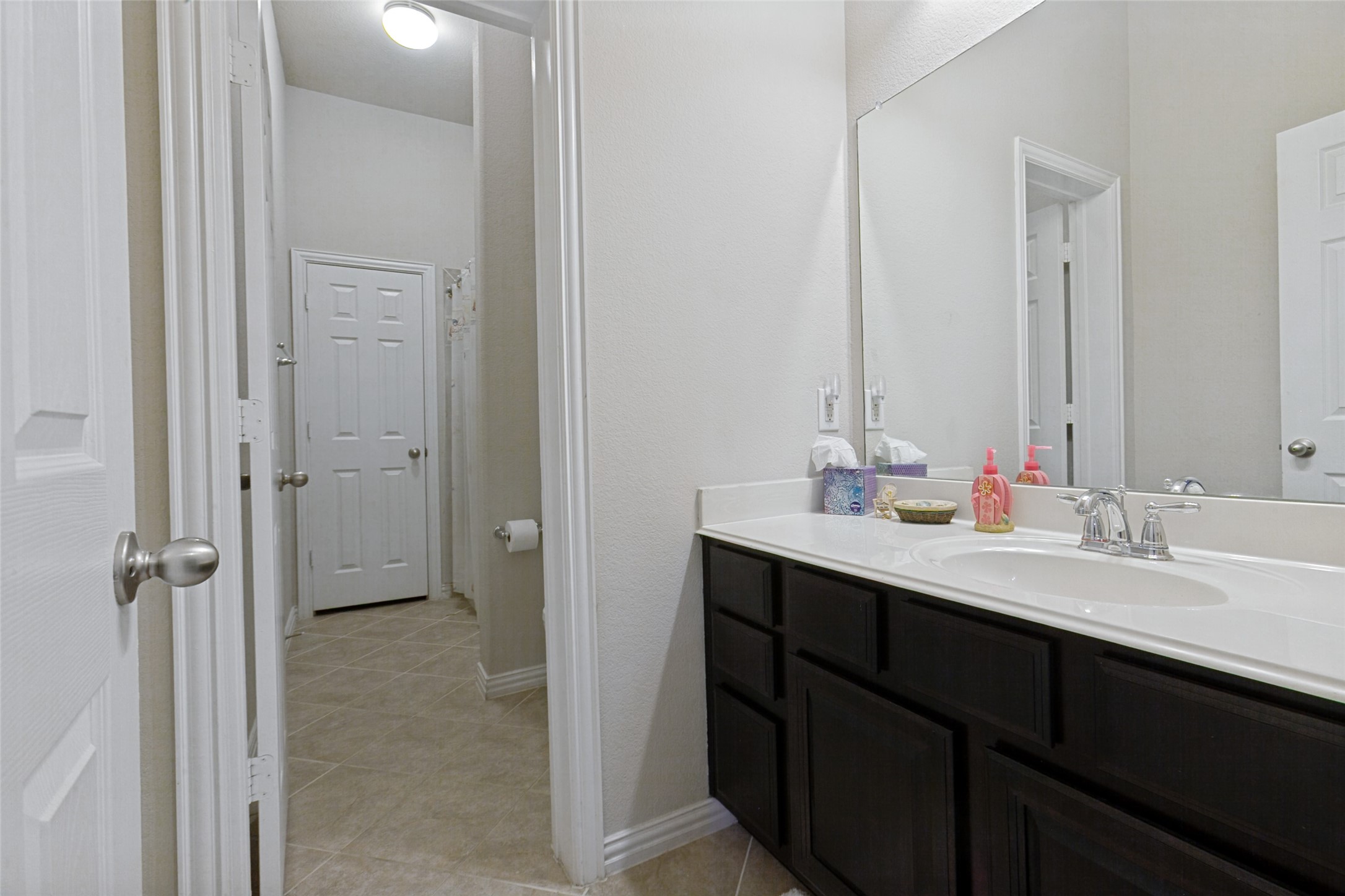 711 Cedarview Drive Garland TX 75040