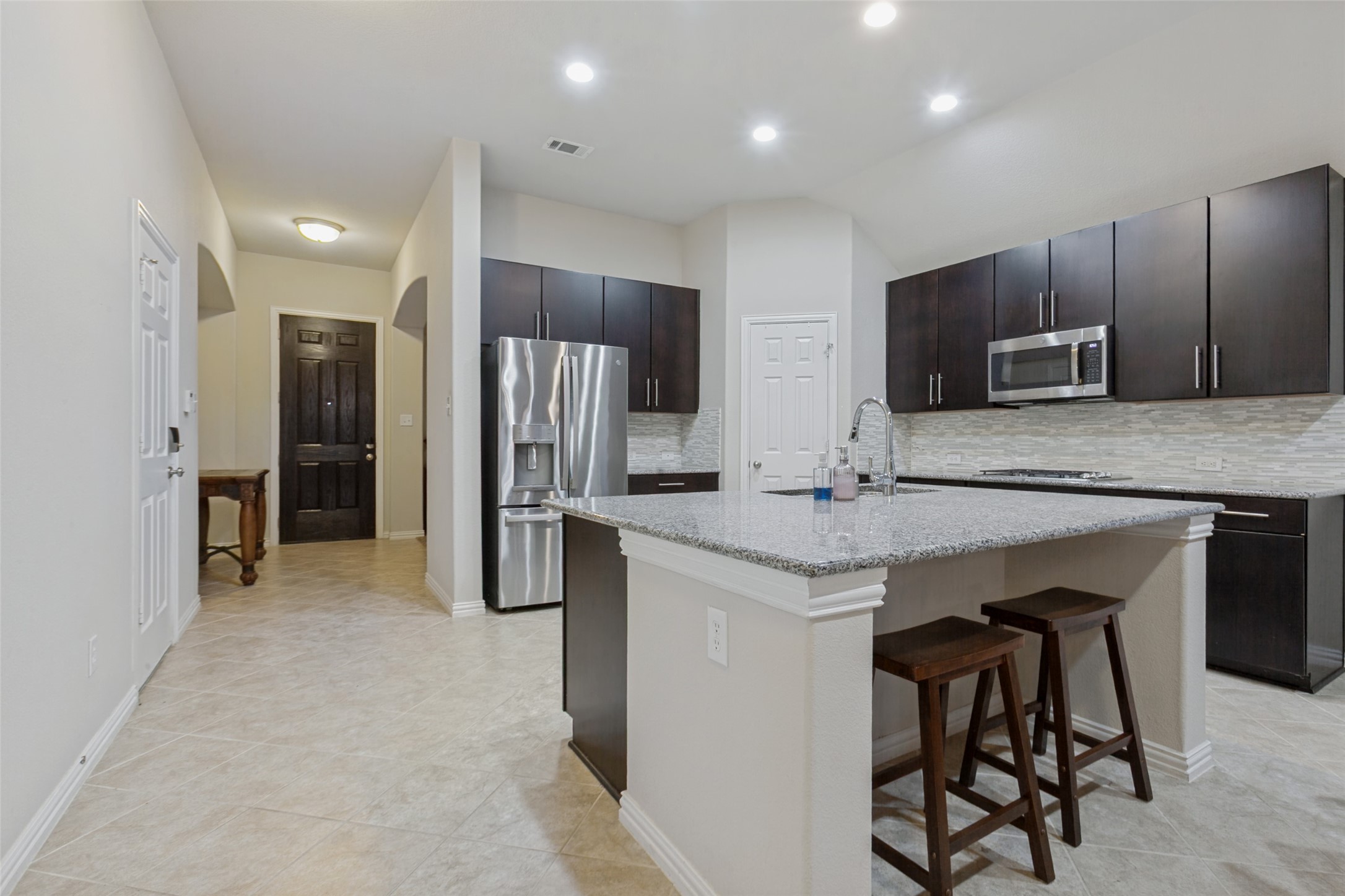 711 Cedarview Drive Garland TX 75040