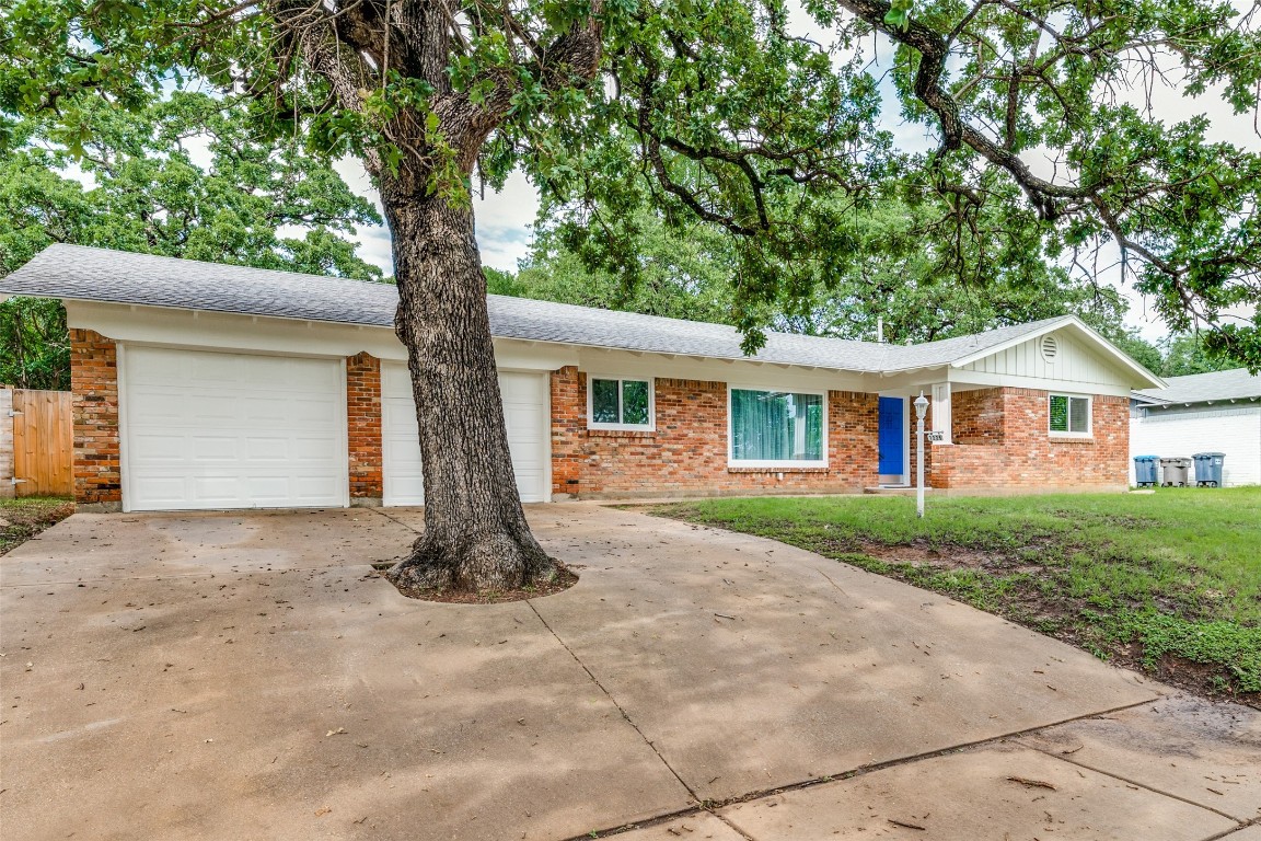 7225 Ellis Road Fort Worth TX 76112