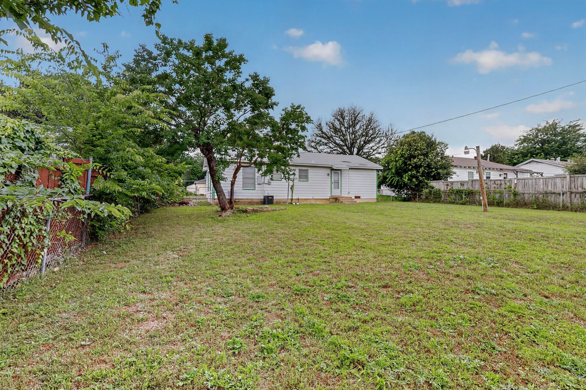 1304 Sylvan Drive Garland TX 75040