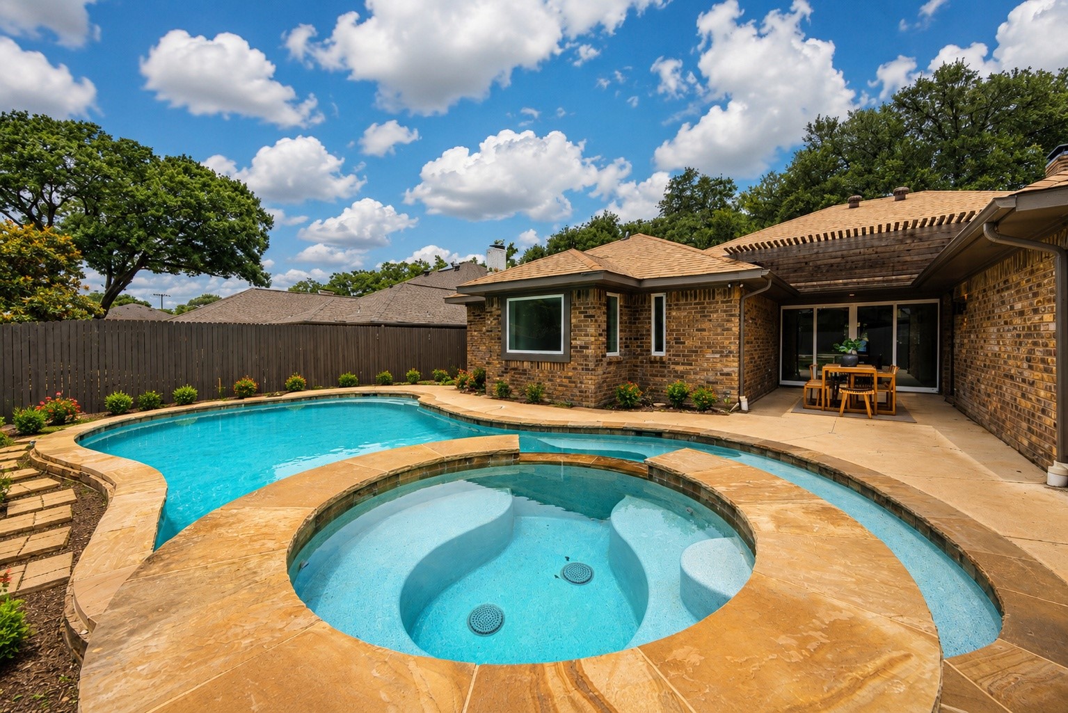 9410 Shady Valley Drive Dallas TX 75238