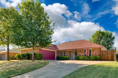 1532 Snow Trail Lewisville TX 75077