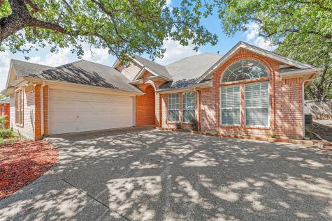 5500 Archwood Lane Arlington TX 76017