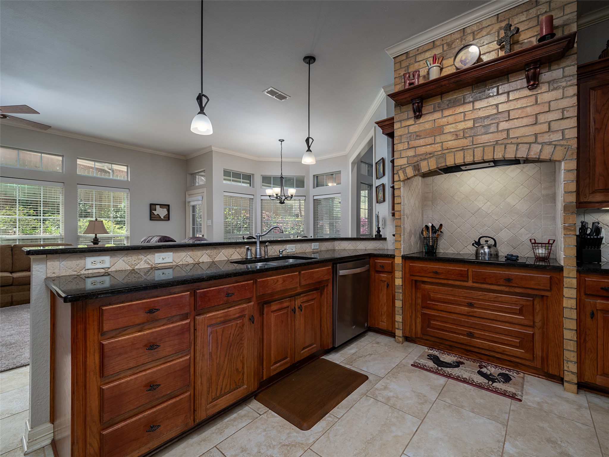 1137 Ashwood Drive Tyler TX 75703