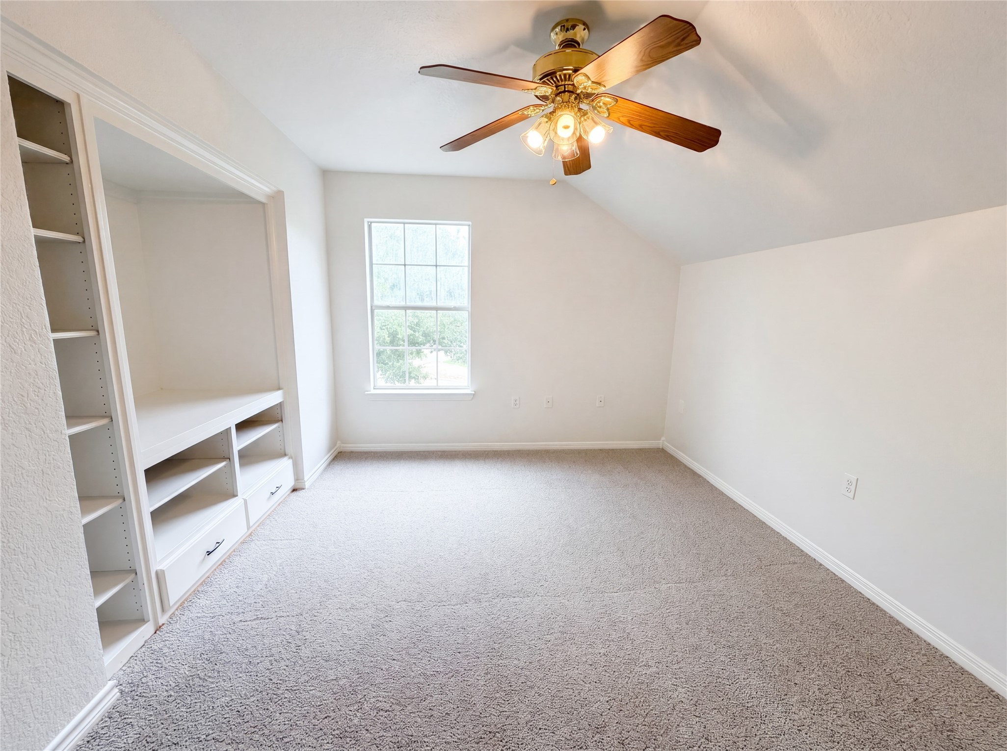 1226 Oakmanor Circle Hewitt TX 76643