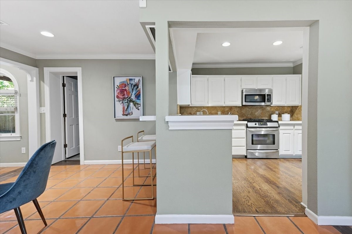 4232 Pershing Avenue Fort Worth TX 76107