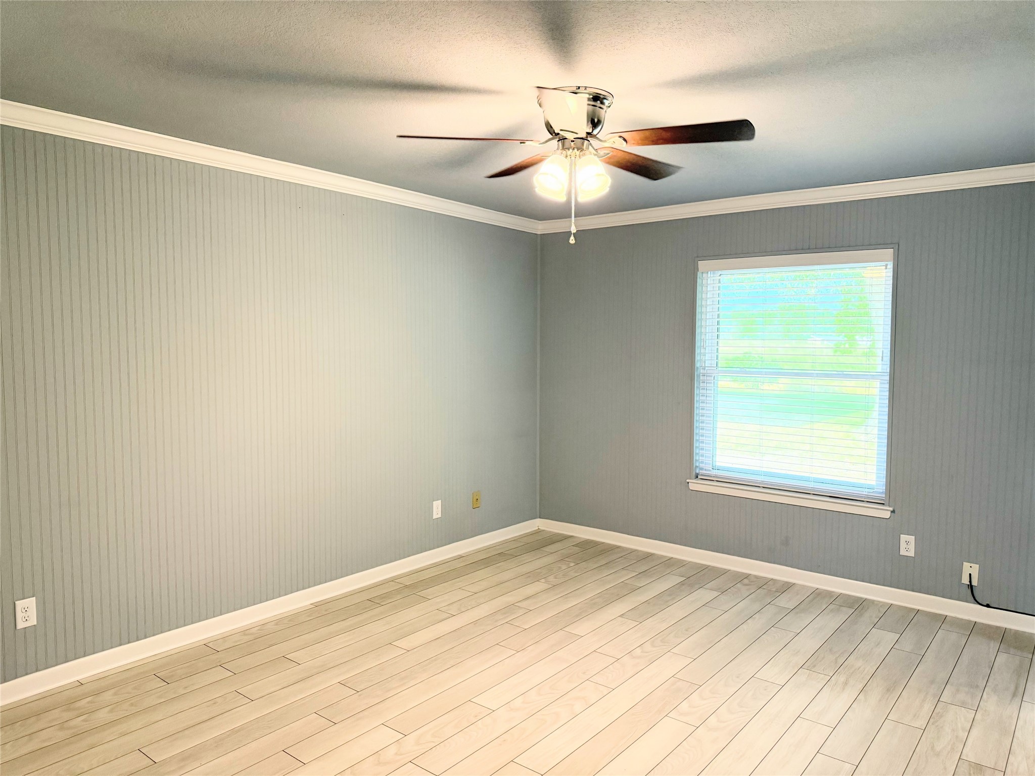 1111 Joel Street Groesbeck TX 76642