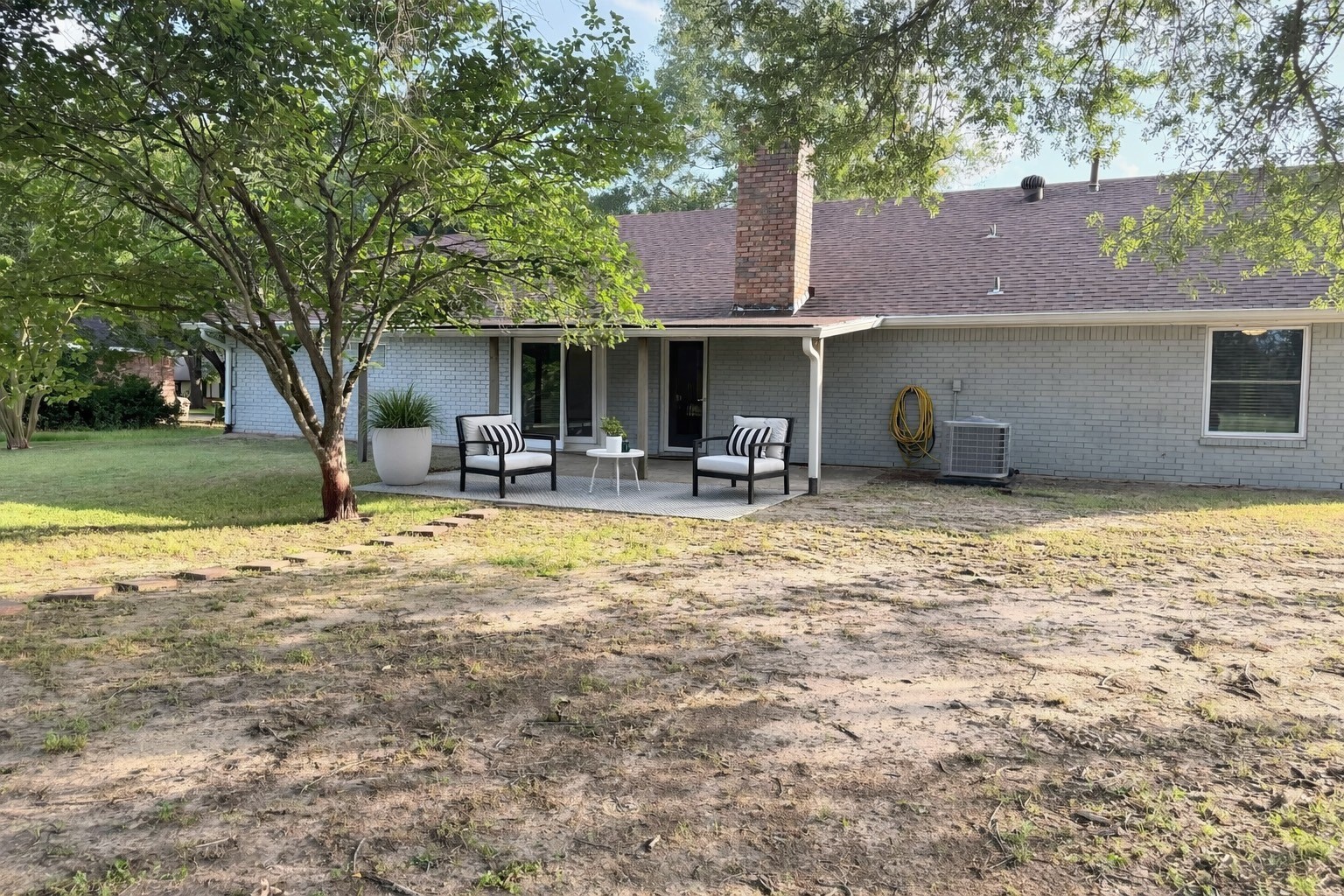 1111 Joel Street Groesbeck TX 76642