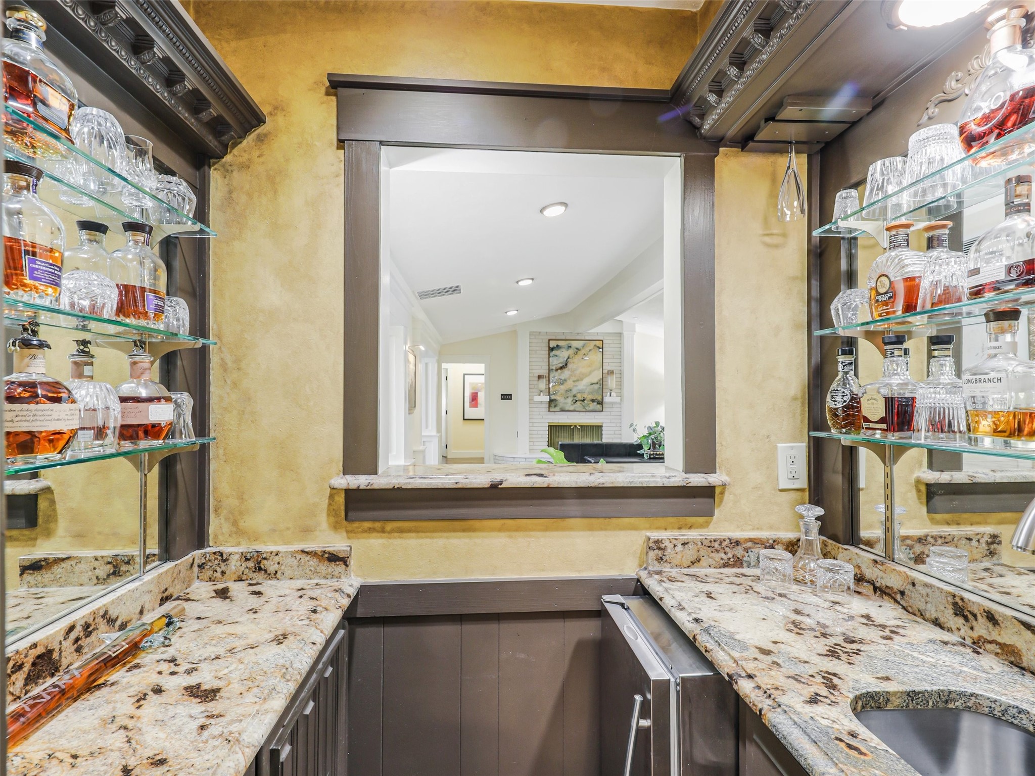 6120 Preston Creek Drive Dallas TX 75240