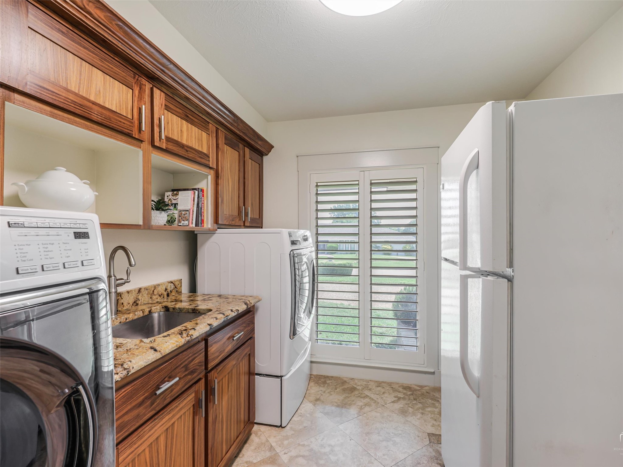 6120 Preston Creek Drive Dallas TX 75240
