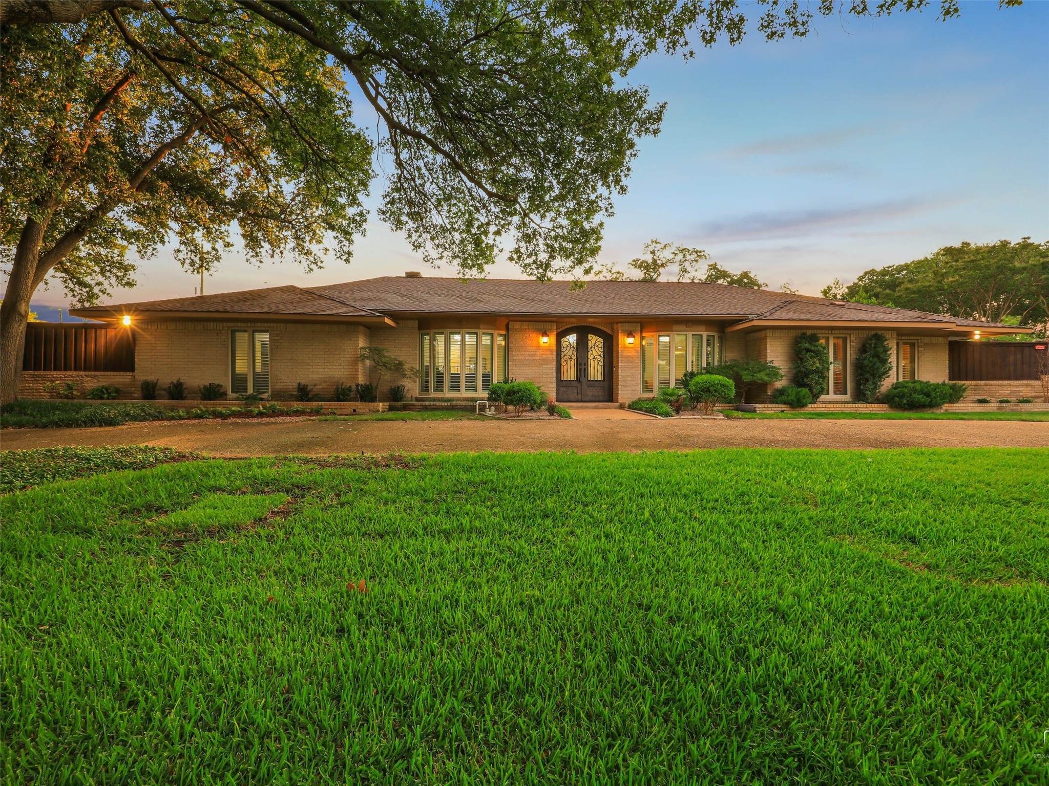 6120 Preston Creek Drive Dallas TX 75240