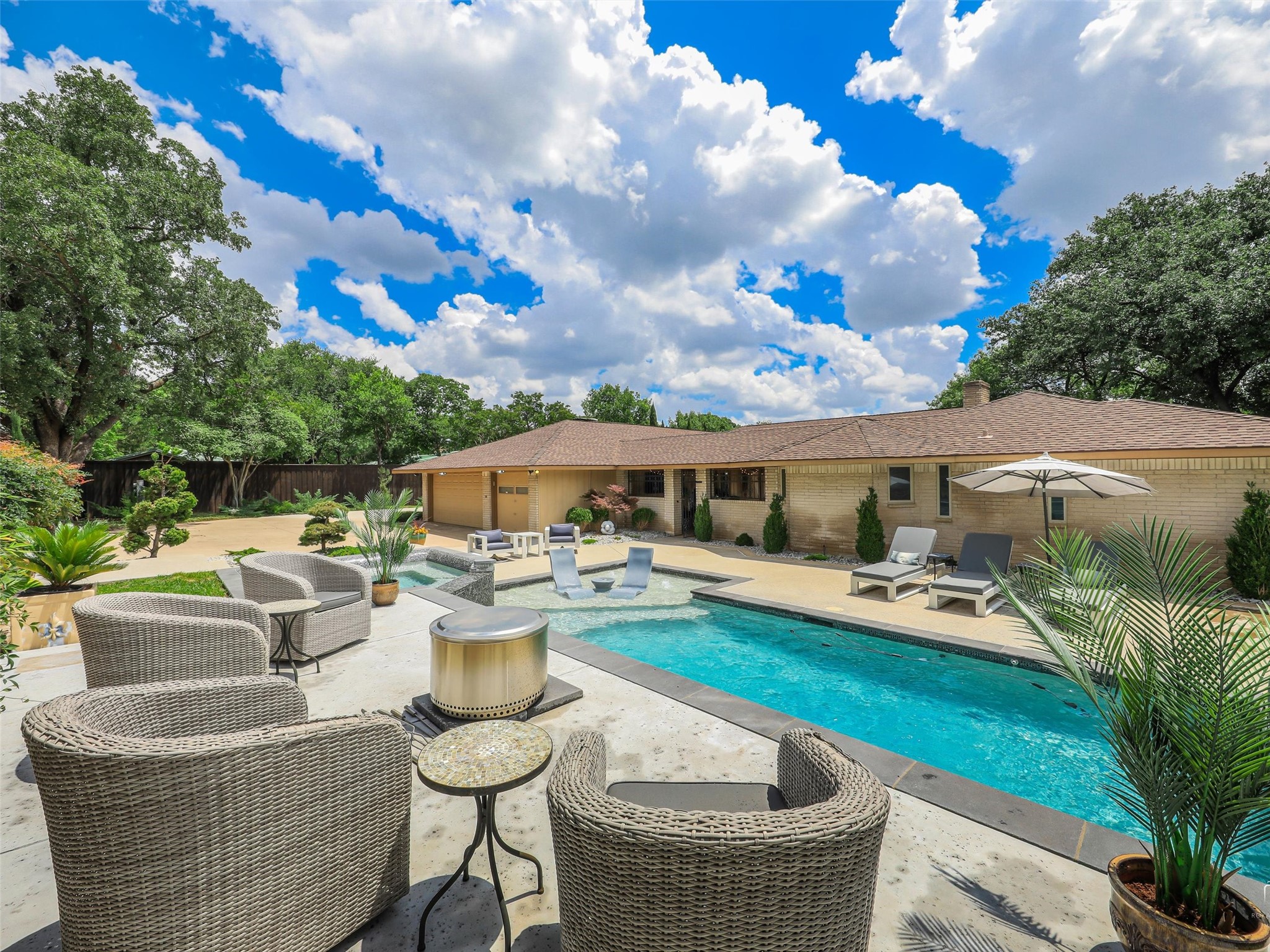 6120 Preston Creek Drive Dallas TX 75240