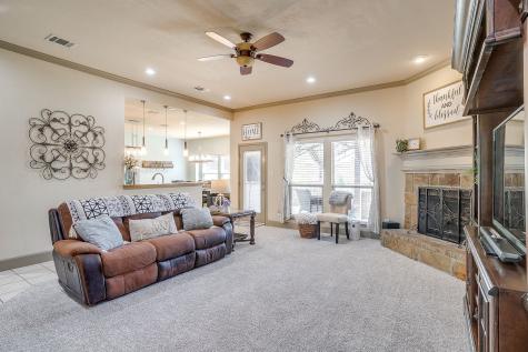 1733 Colorado Drive Burleson TX 76028