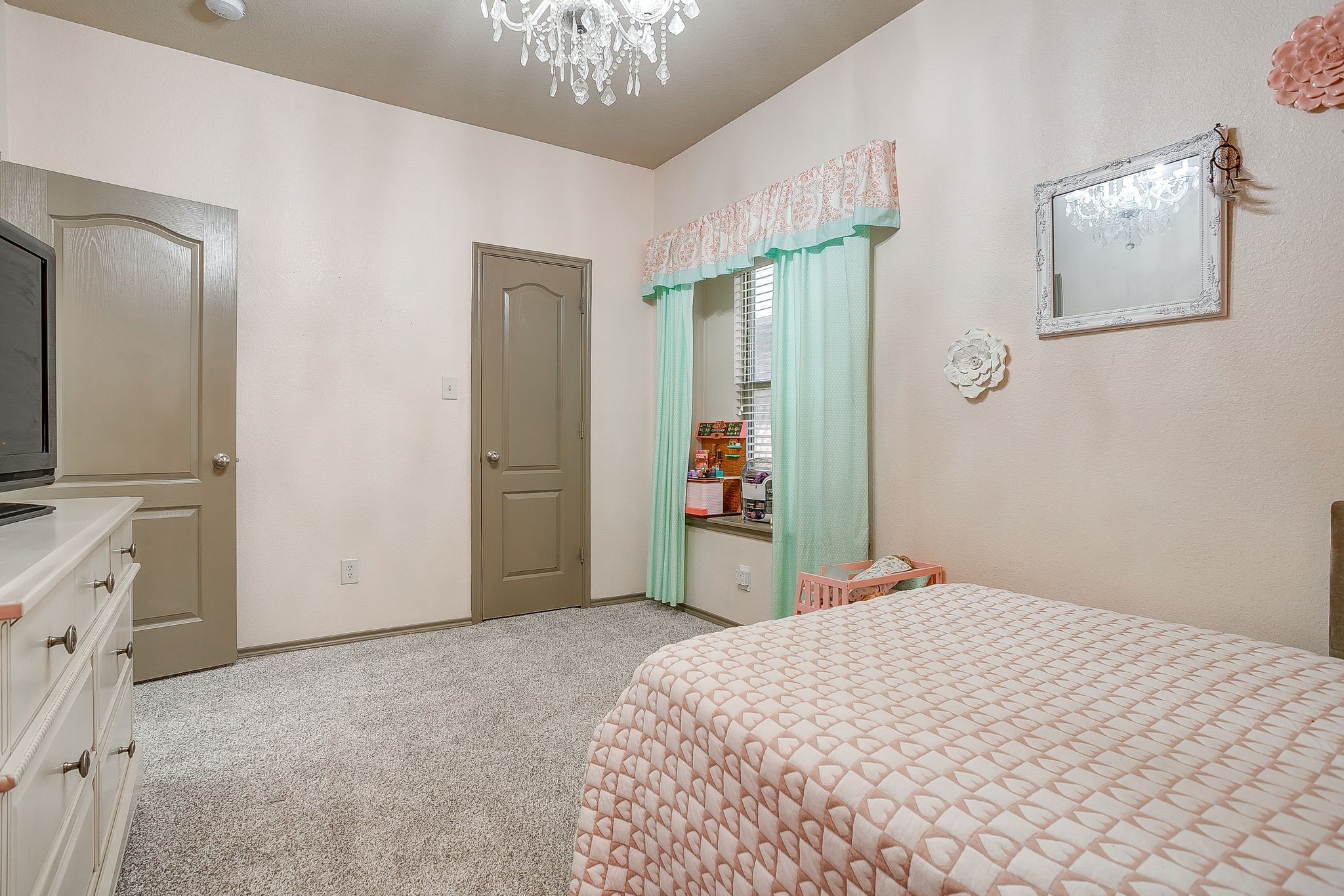 1733 Colorado Drive Burleson TX 76028