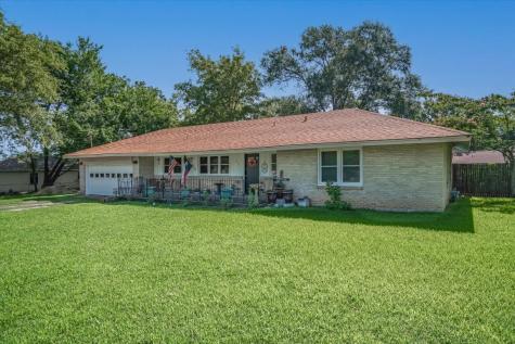 407 S Austin Street Edgewood TX 75117