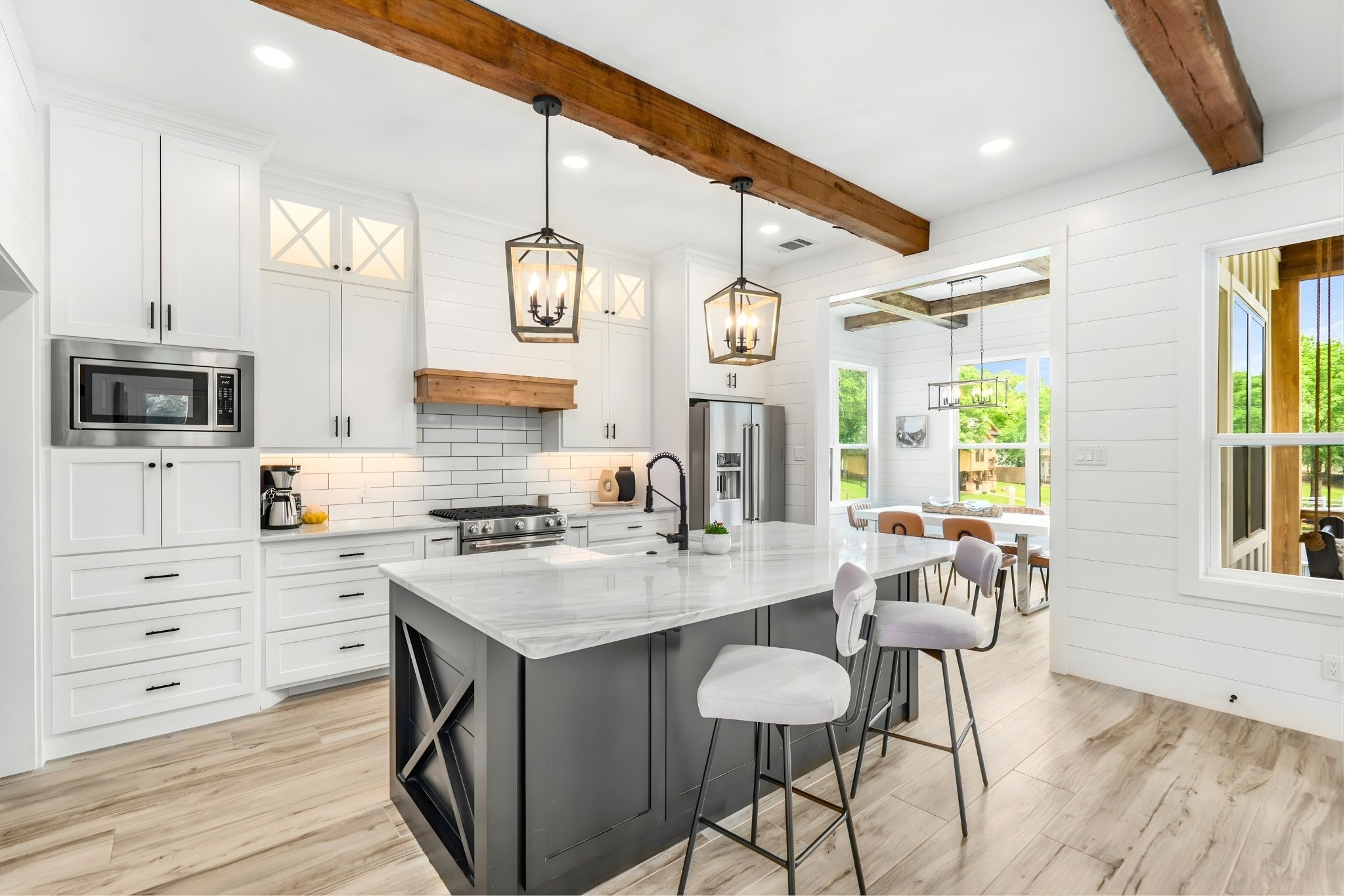 205 Oak Creek Drive Tool TX 75143