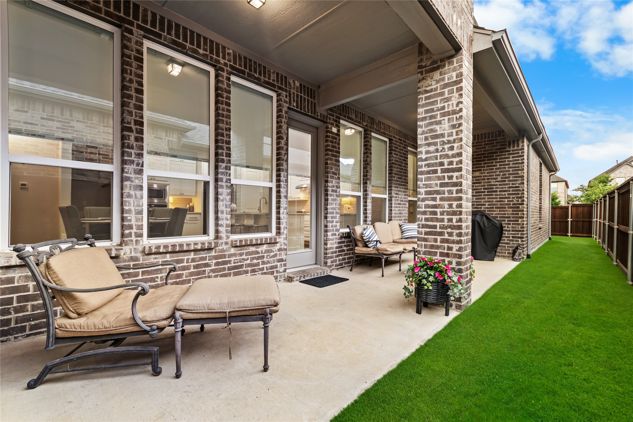 1465 William Way Farmers Branch TX 75234
