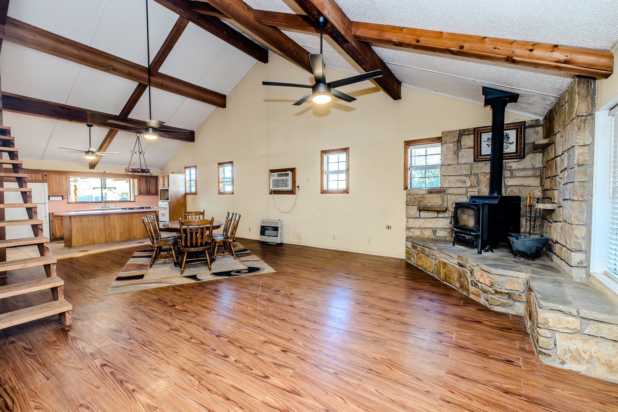 513 Fm 2353 N Possum Kingdom Lake TX 76449
