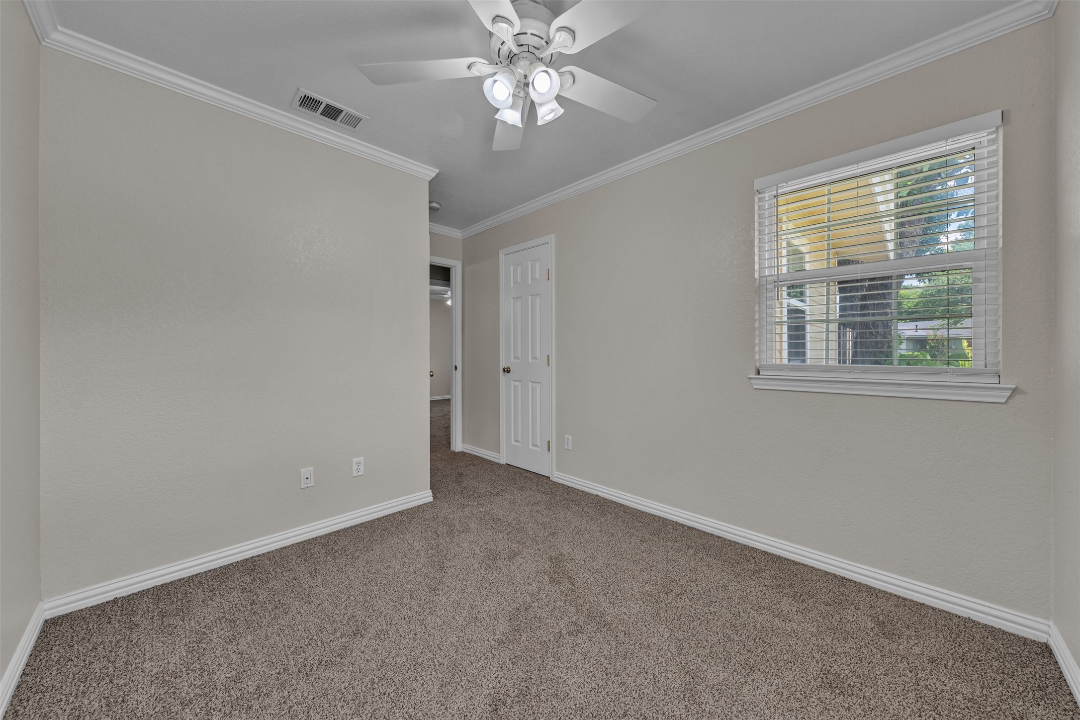 1801 Anderson Street Irving TX 75062