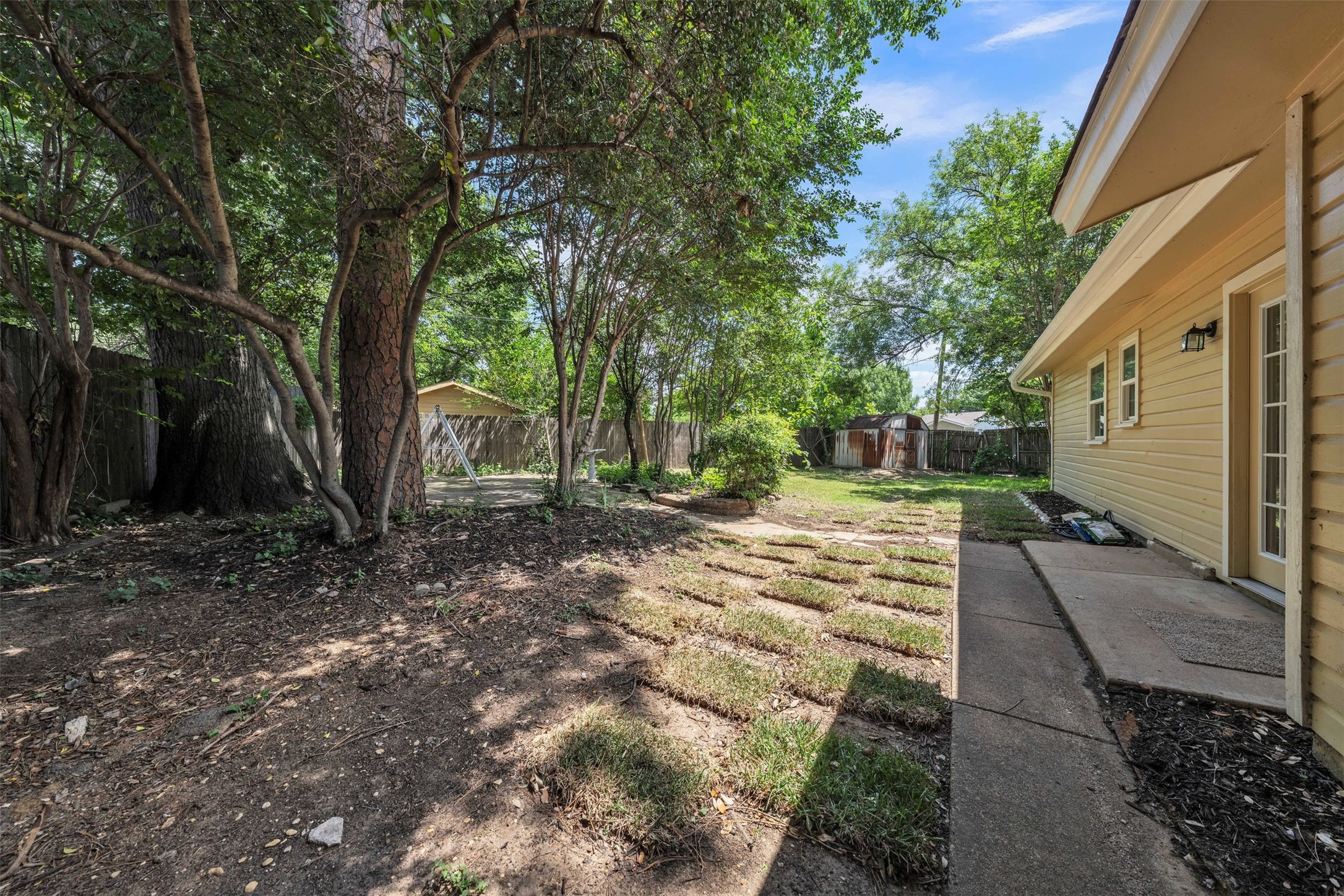 1801 Anderson Street Irving TX 75062