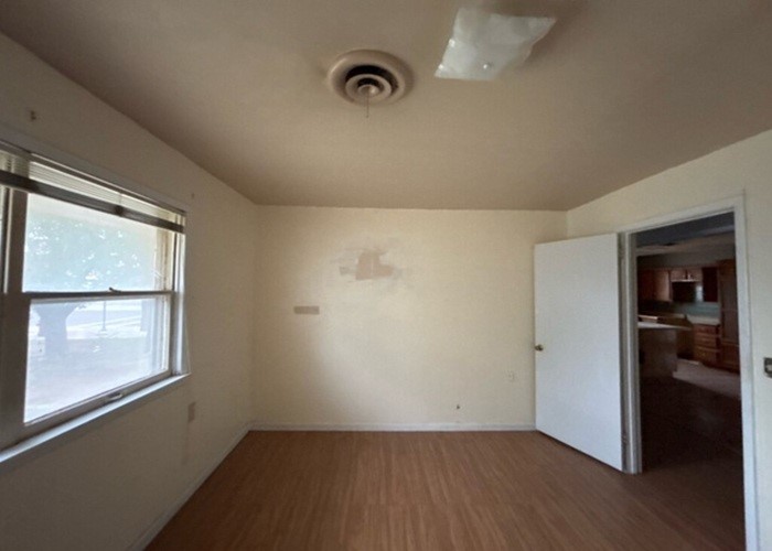 2218 Joliet Street Plainview TX 79072