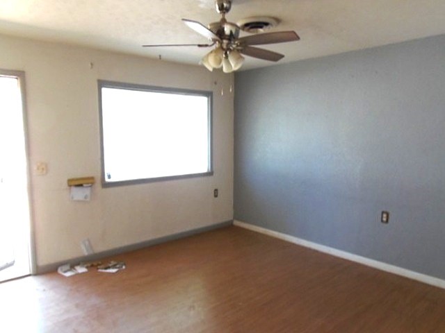 2218 Joliet Street Plainview TX 79072