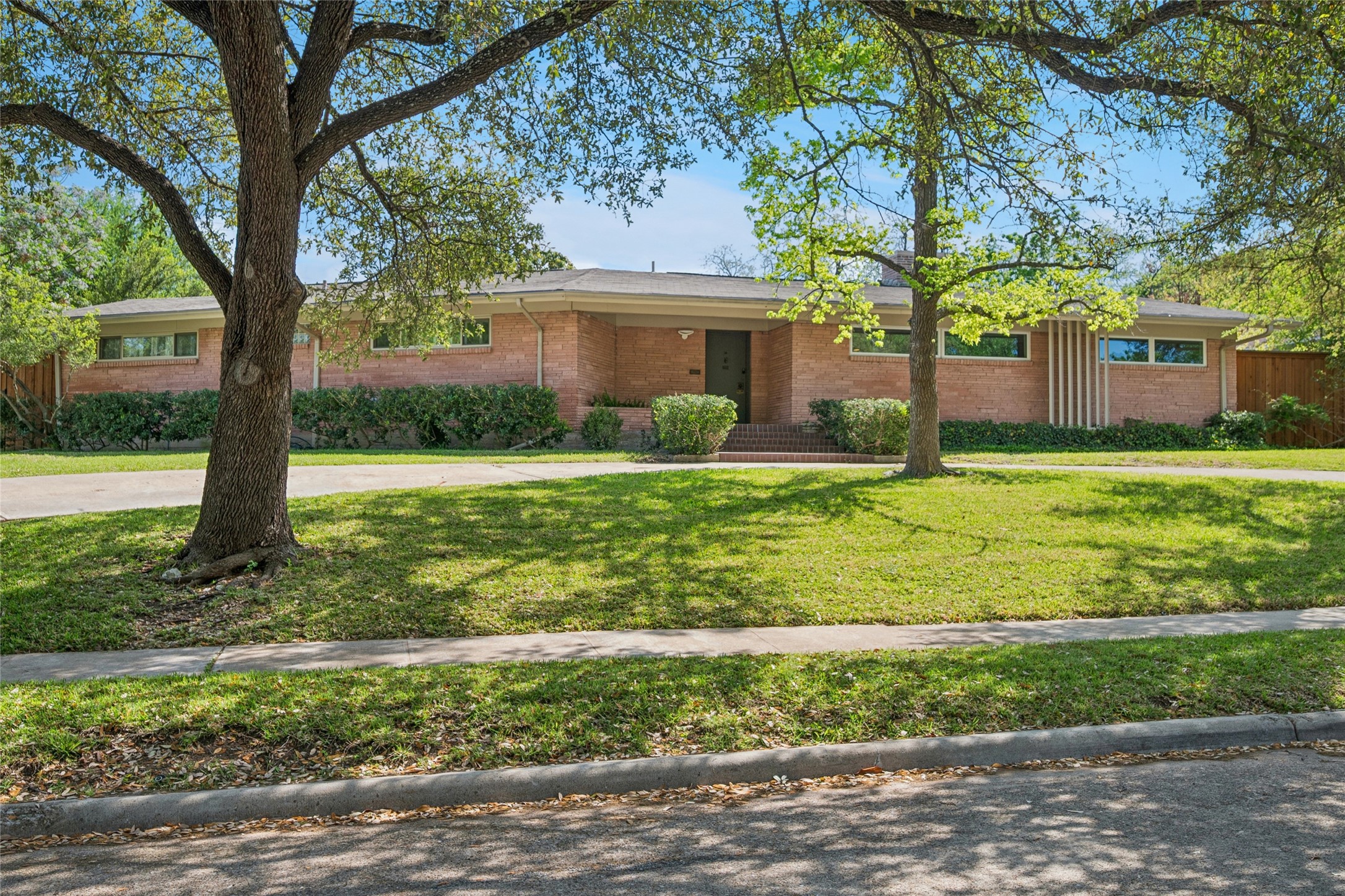 7240 Yamini Drive Dallas TX 75230