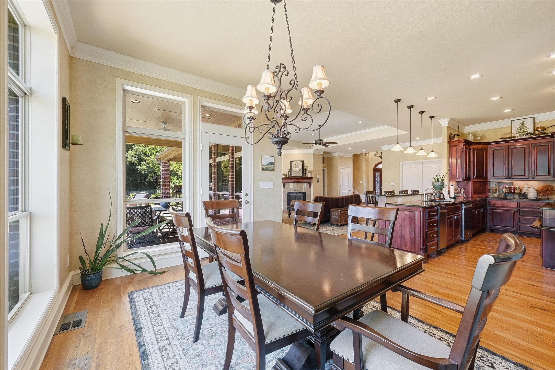 1719 Moreland Drive Sherman TX 75090