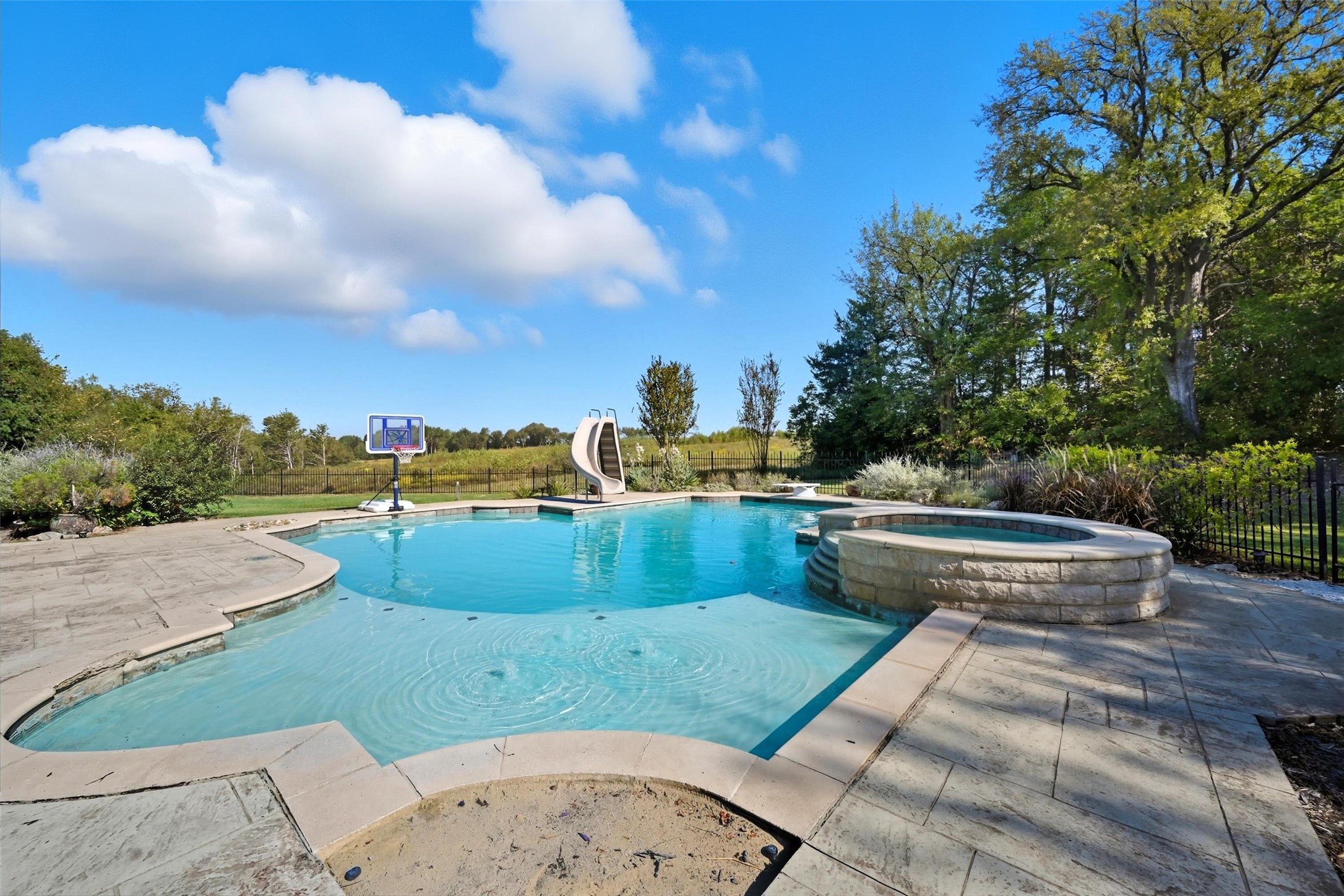 1719 Moreland Drive Sherman TX 75090