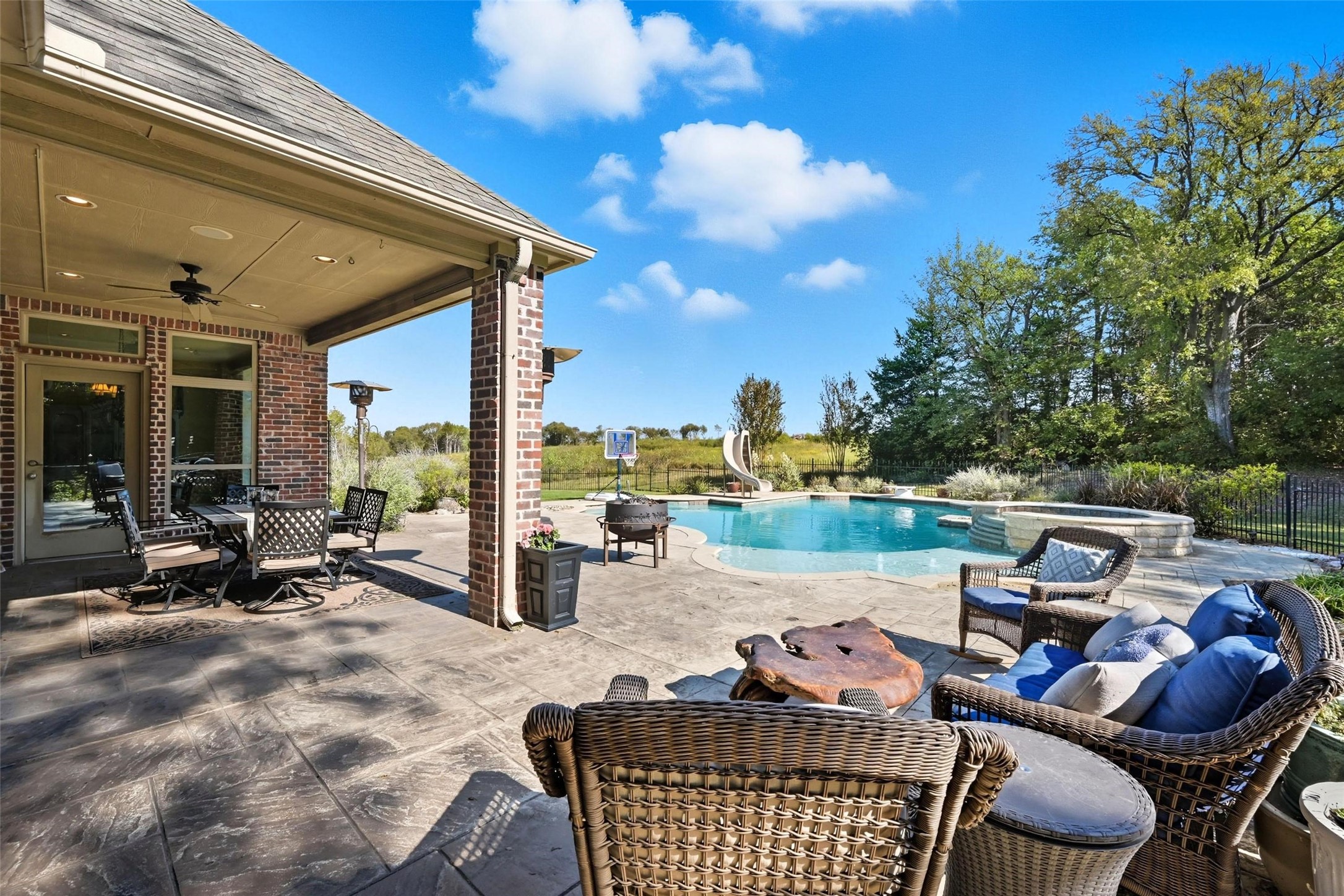 1719 Moreland Drive Sherman TX 75090