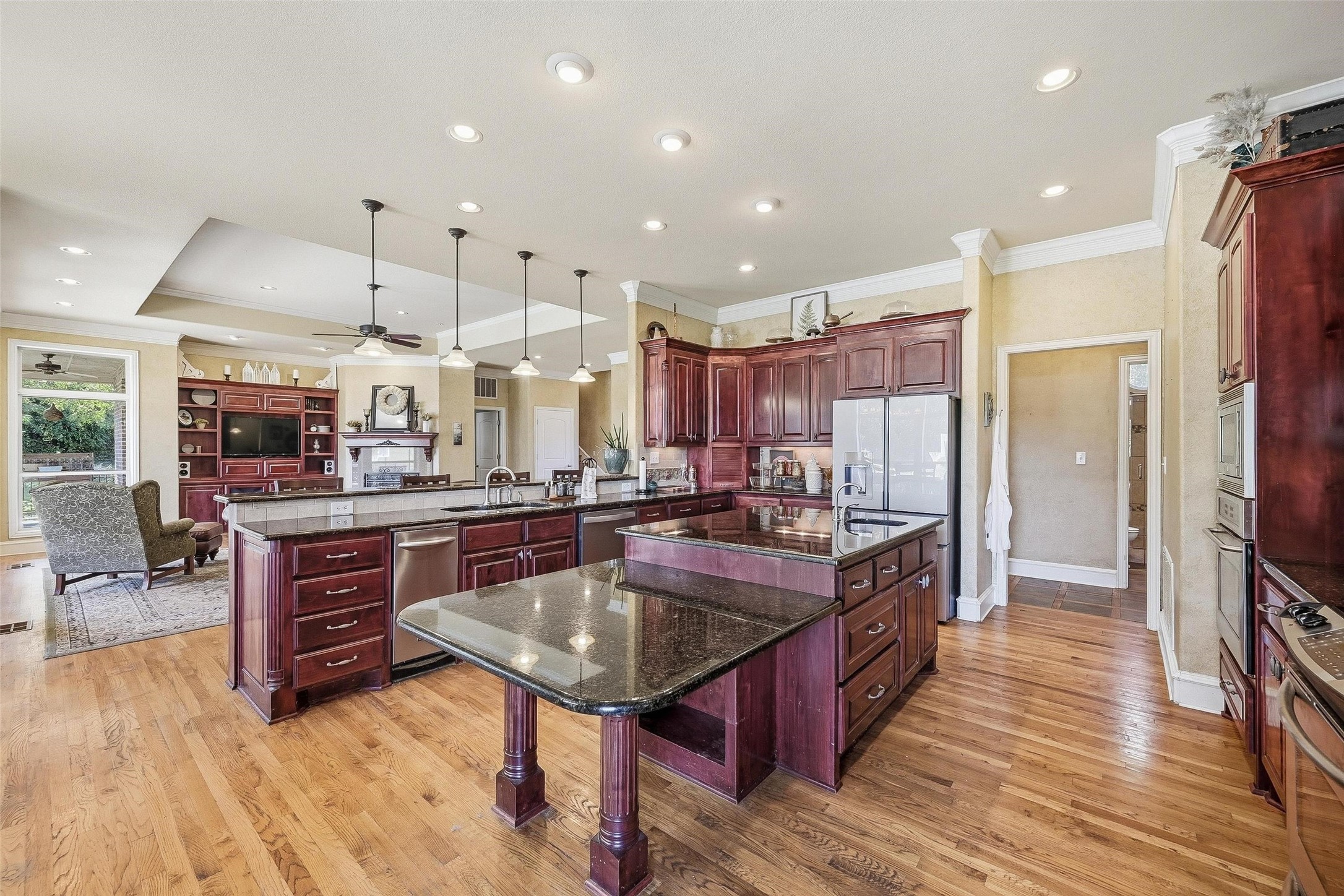 1719 Moreland Drive Sherman TX 75090