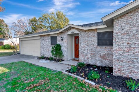 2816 Faye Drive Richland Hills TX 76118