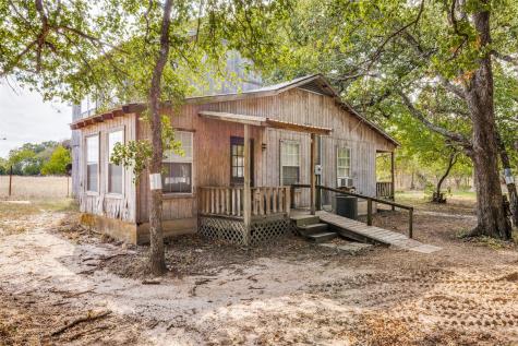 18025 N County Road 4052 Kemp TX 75143