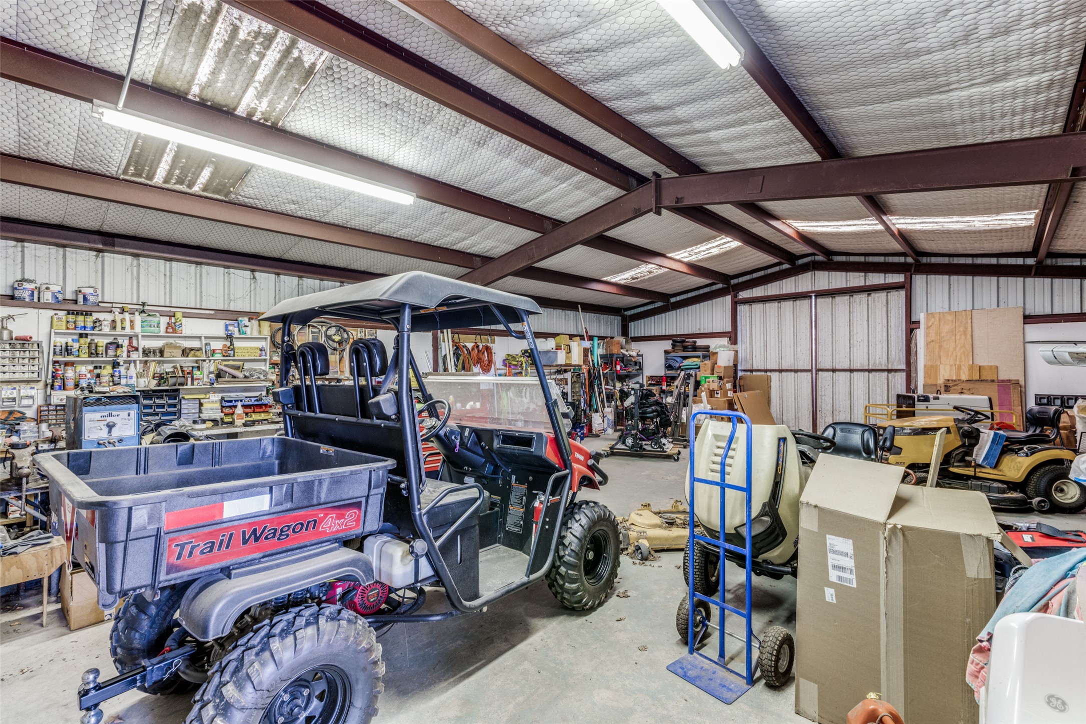 18025 N County Road 4052 Kemp TX 75143