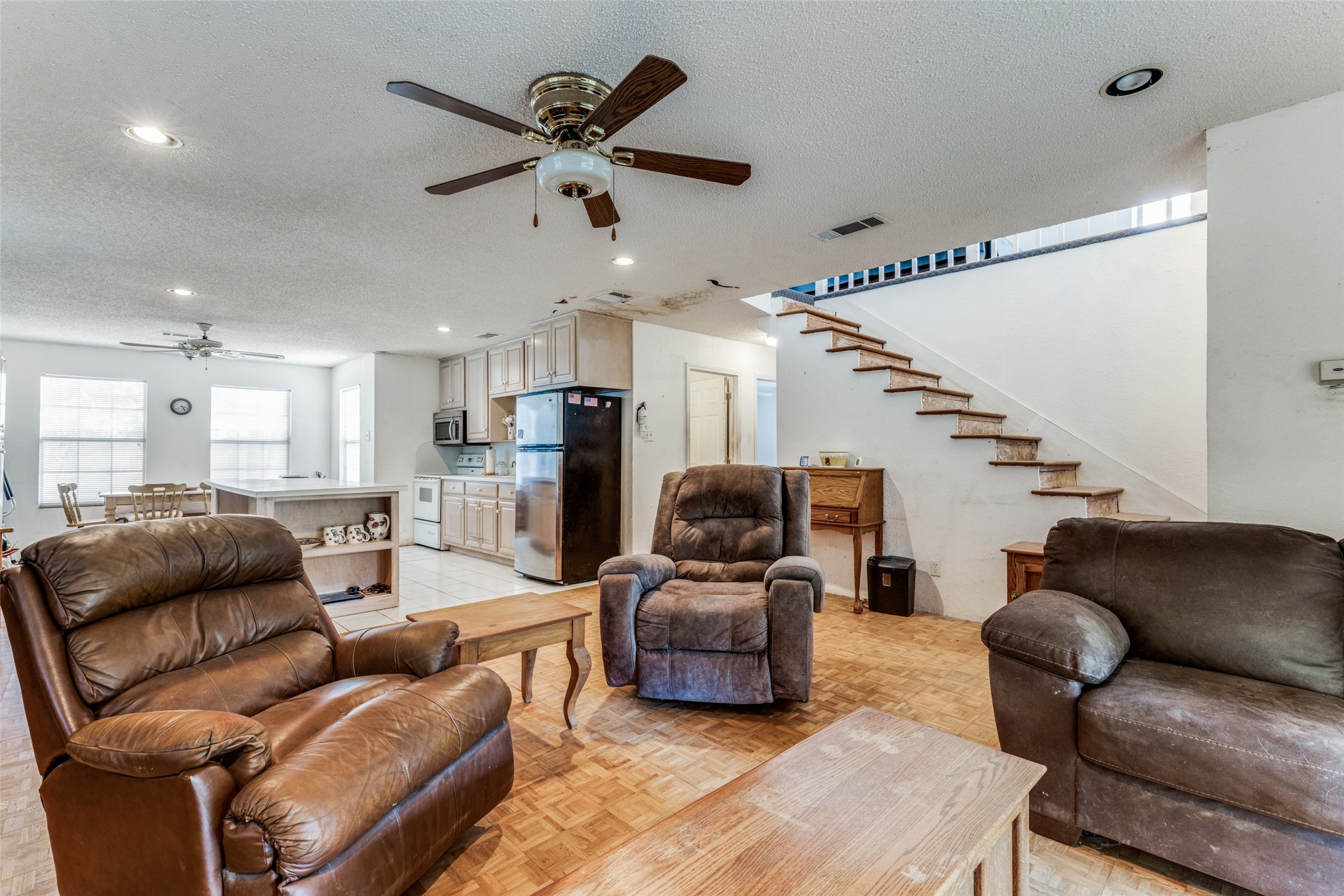 18025 N County Road 4052 Kemp TX 75143