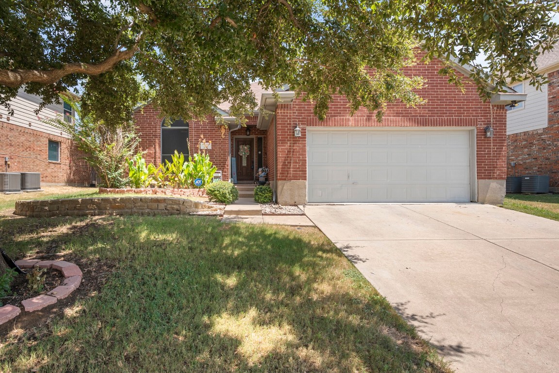 702 Boone Trail Mansfield TX 76063