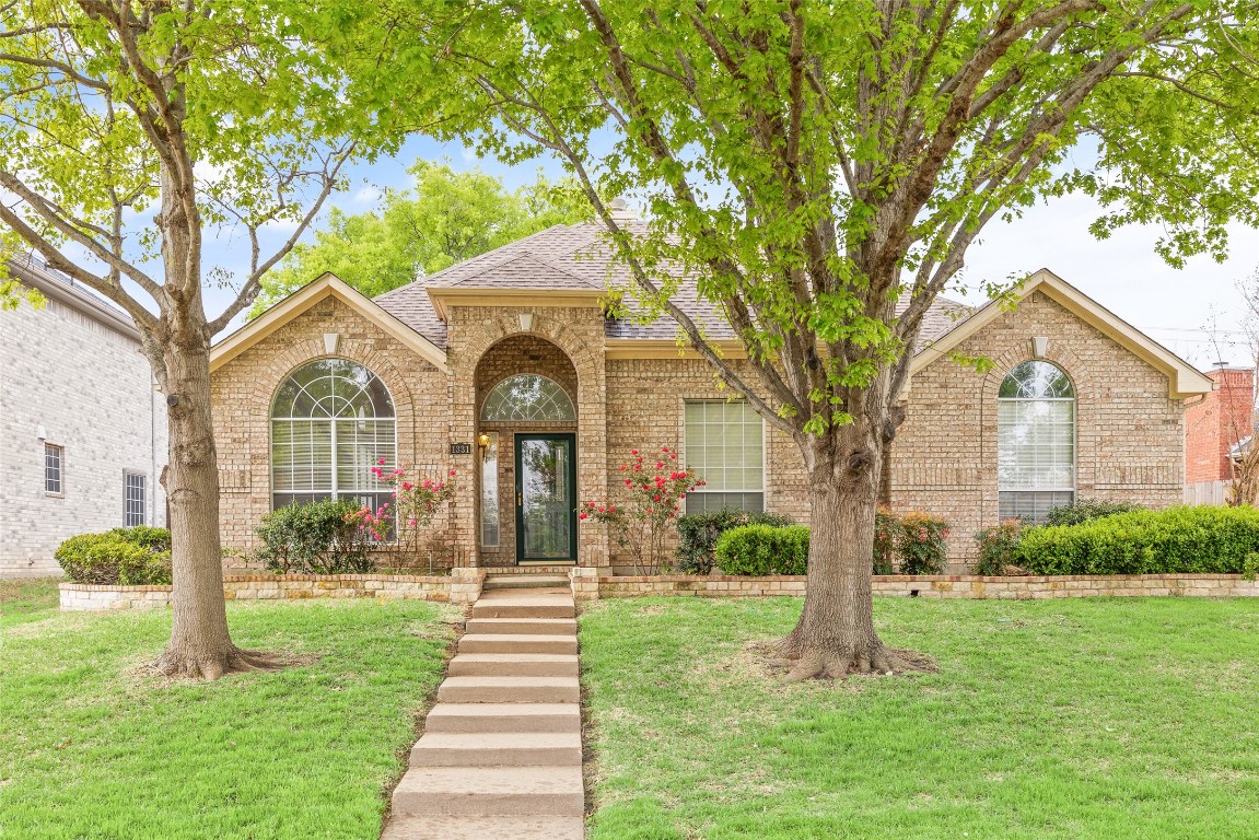 1331 Bold Forbes Drive Grand Prairie TX 75052