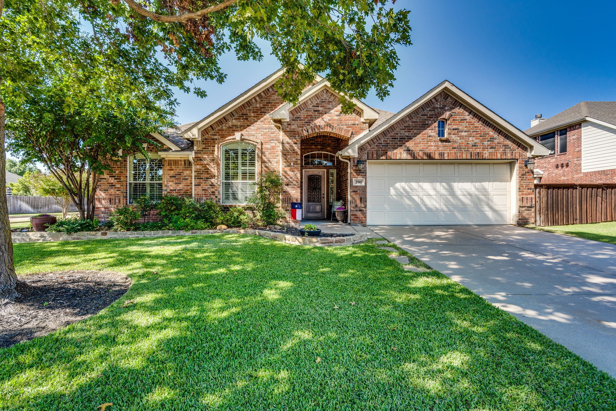 201 Moss Court Mansfield TX 76063
