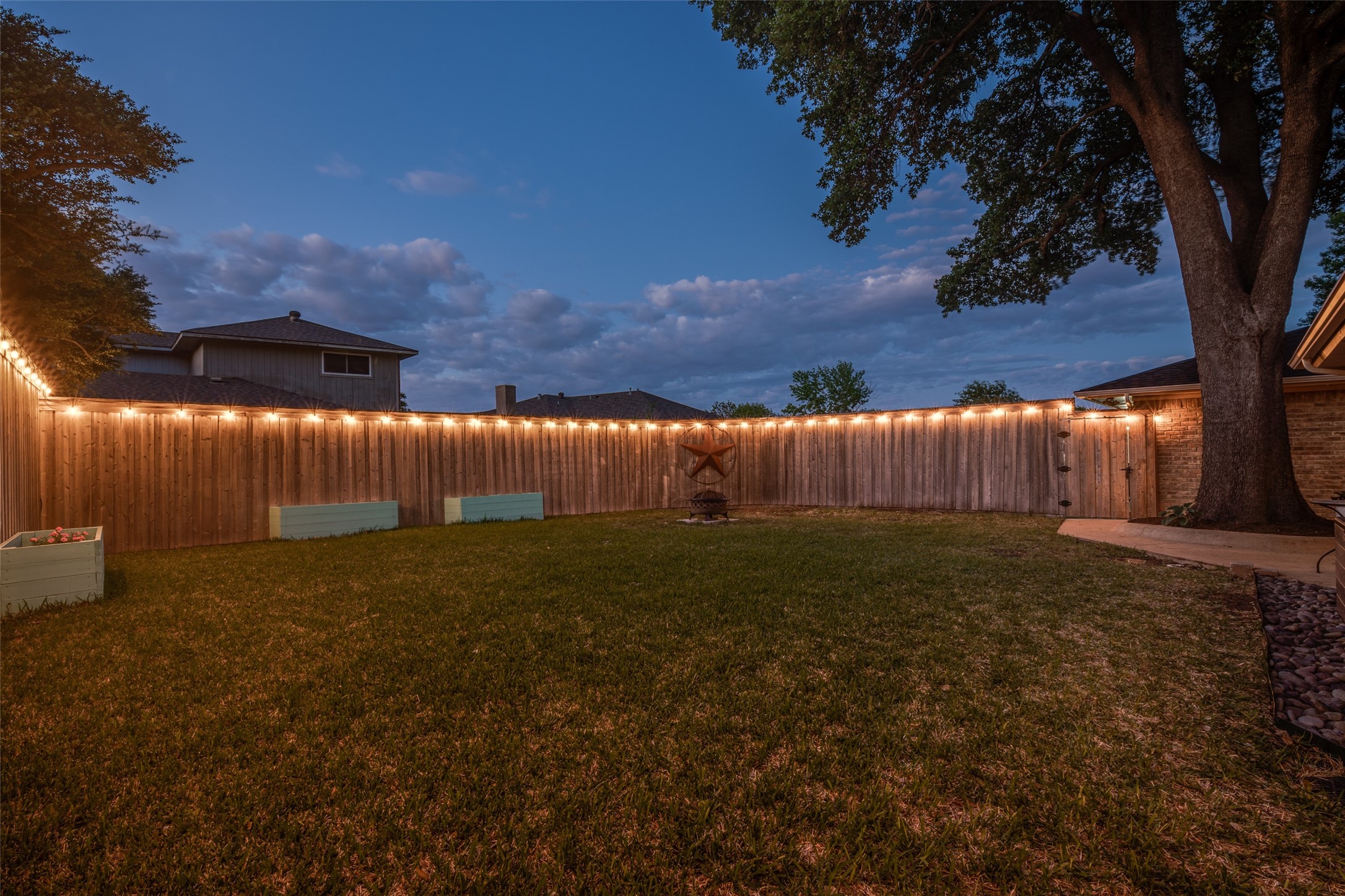 2825 Teakwood Lane Plano TX 75075