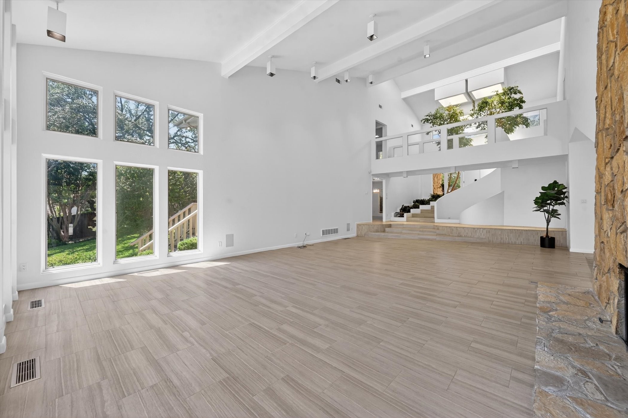 4 Lombardy Court Benbrook TX 76132